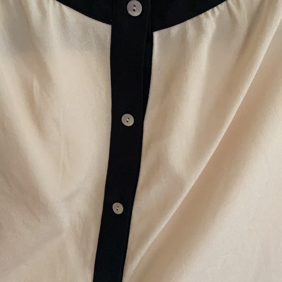 Forever 21 cream and black camisole blouse - Picture 2 of 5